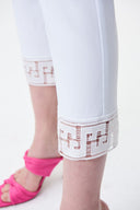 Joseph Ribkoff White Cropped Pull-On Pants Style 231154