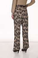 Frank Lyman Leopard Print Wide-Leg Jeans Style 263703