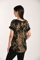 Frank Lyman Casual Leopard Print Top Style 266150